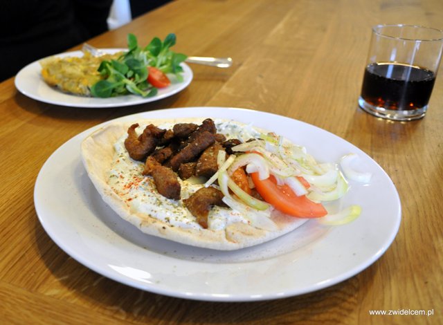 Bal - Restaurant Day 2.0 - pita suvlaki tortilla