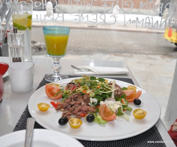Bistro Magnes - sałatka z rostbefem