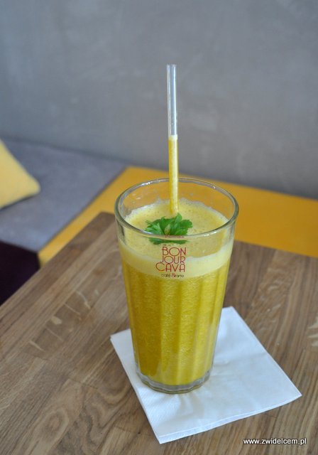Kraków - Bonjour CaVa - pomarańcza z pietruszką