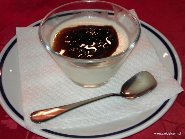 Palermo - Palazzo Trabucco - panna cotta
