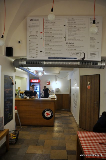Kraków - Moaburger - wnętrze