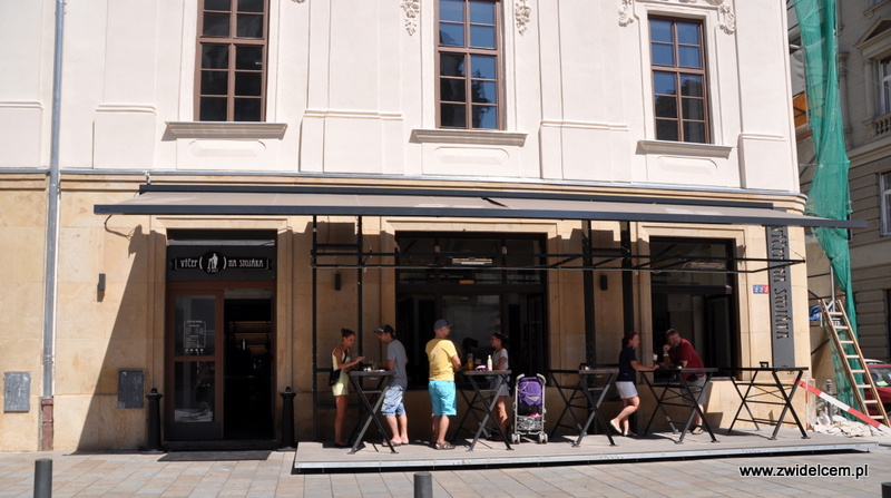 Morawy - Brno - BAr na Stojąco
