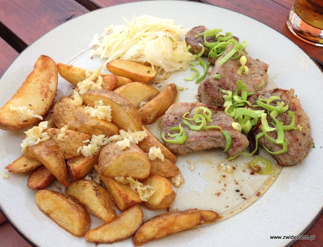 Morawy - Brno - Restaurace U Kotvy- Medaliony z polędwicy wieprzowej z łodeczkami