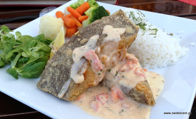 Kraków - Piri piri - Halibut z sosem krewetkowym podany z ryżem