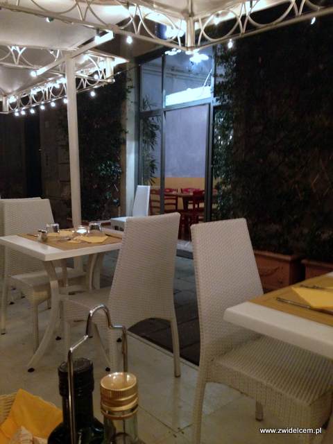 Pisa - Osteria I Santi - ogródek