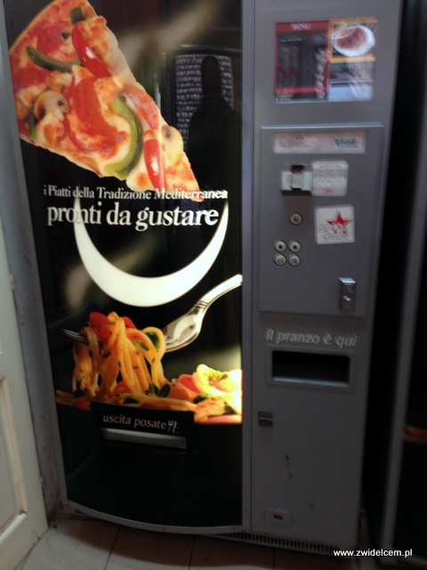 Piza - Automat z pizzą i makaronem