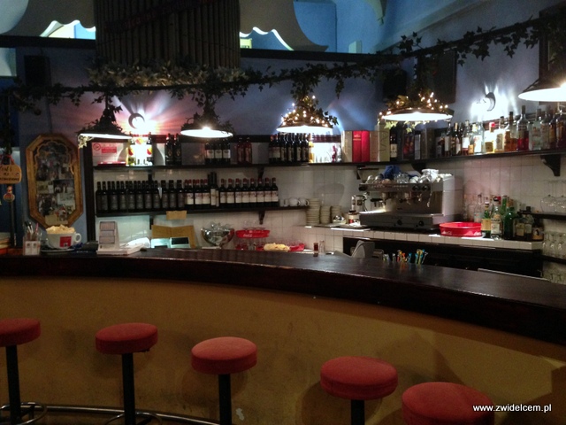 Pisa - Osteria I Santi - bar
