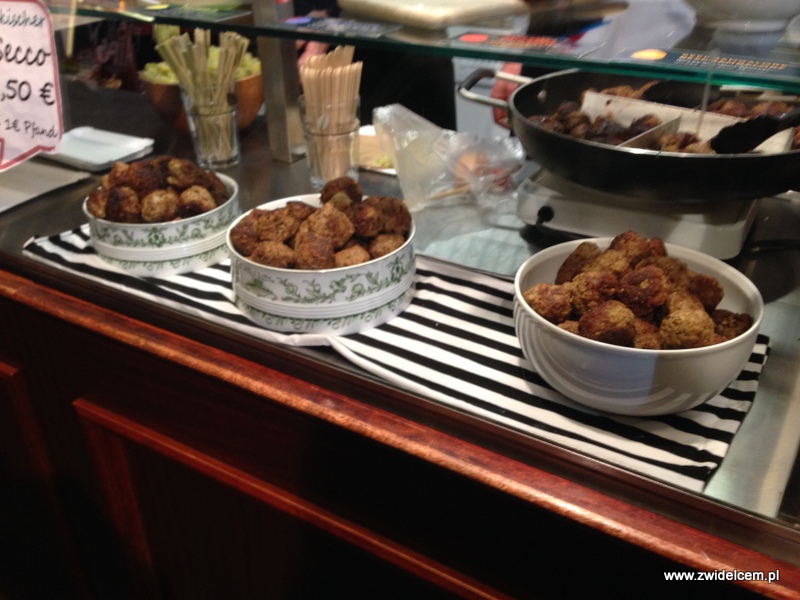 Berlin – Markthalle Neun – Street Food Thursdsay – stoisko z meatballs